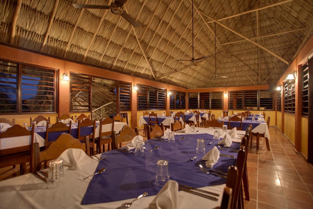Windy Hill Resort San Ignacio Esterno foto