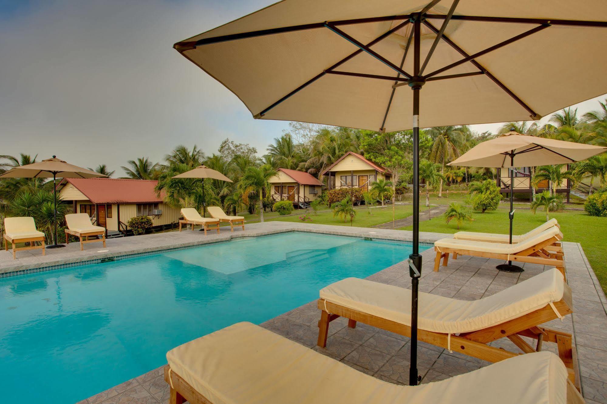 Windy Hill Resort San Ignacio Esterno foto